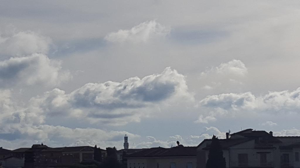 Numero Dodici Appartamento Alpha Siena Ruang foto